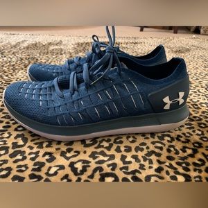 Men’s Under Armour Sneakers!